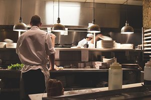Оснащение ресторана: какое оборудование надо купить