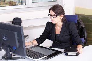 Чем грозит компании увольнение штата? Как поступить работодателю?